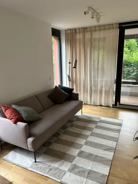 2 zimmer Wohnung - Modernes Wohnen im historischen Lindenhof — photo 1